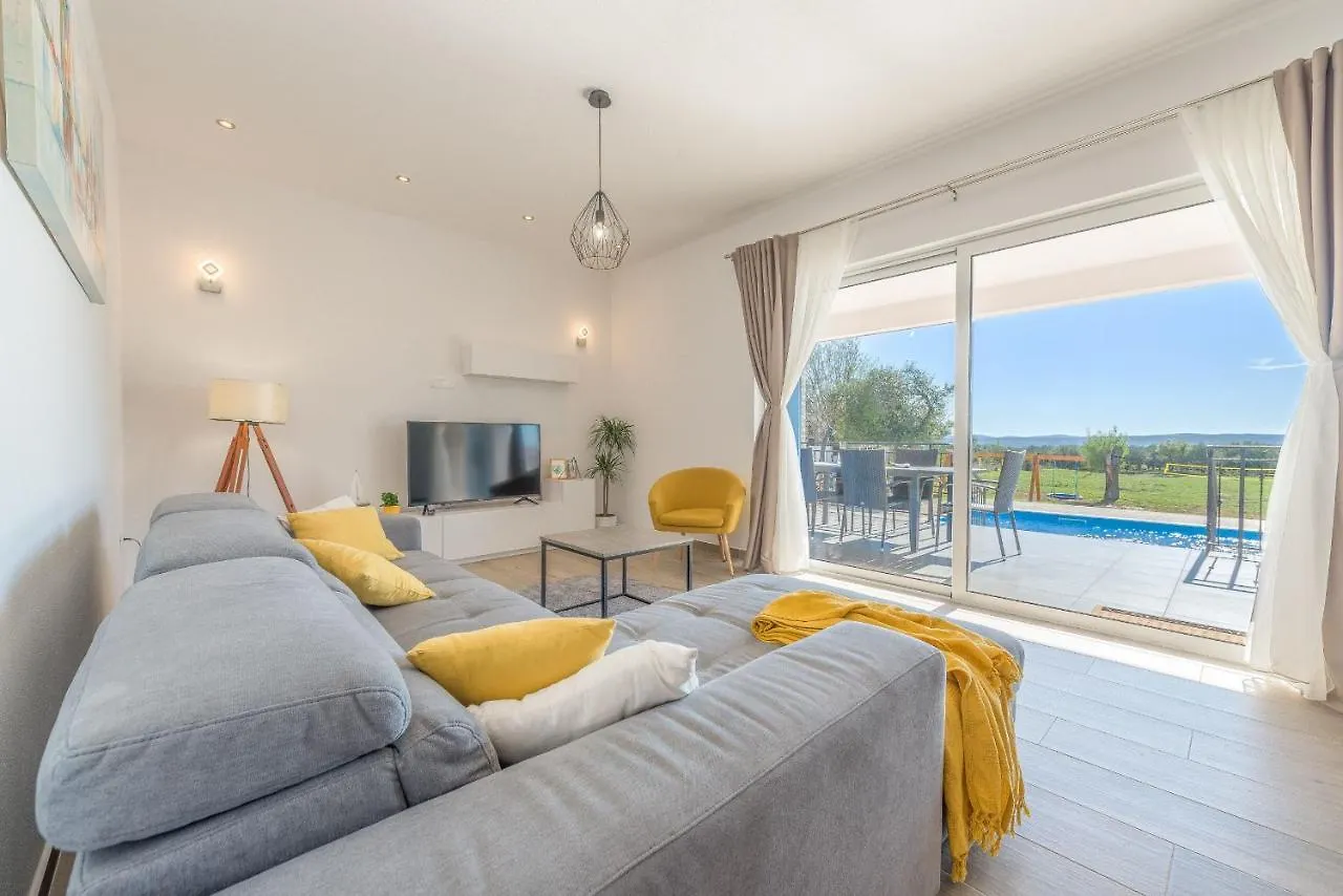 Villa Tara Zadarvillas Tinj Croatia