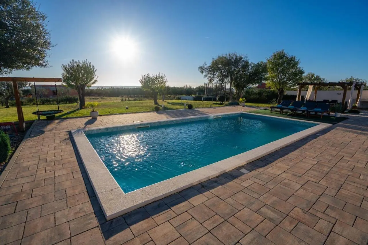 Villa Tara Zadarvillas Tinj Croatia